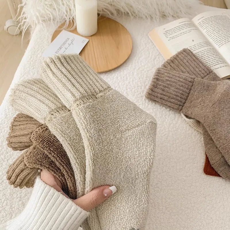 Zenova Comfort Knit Socks